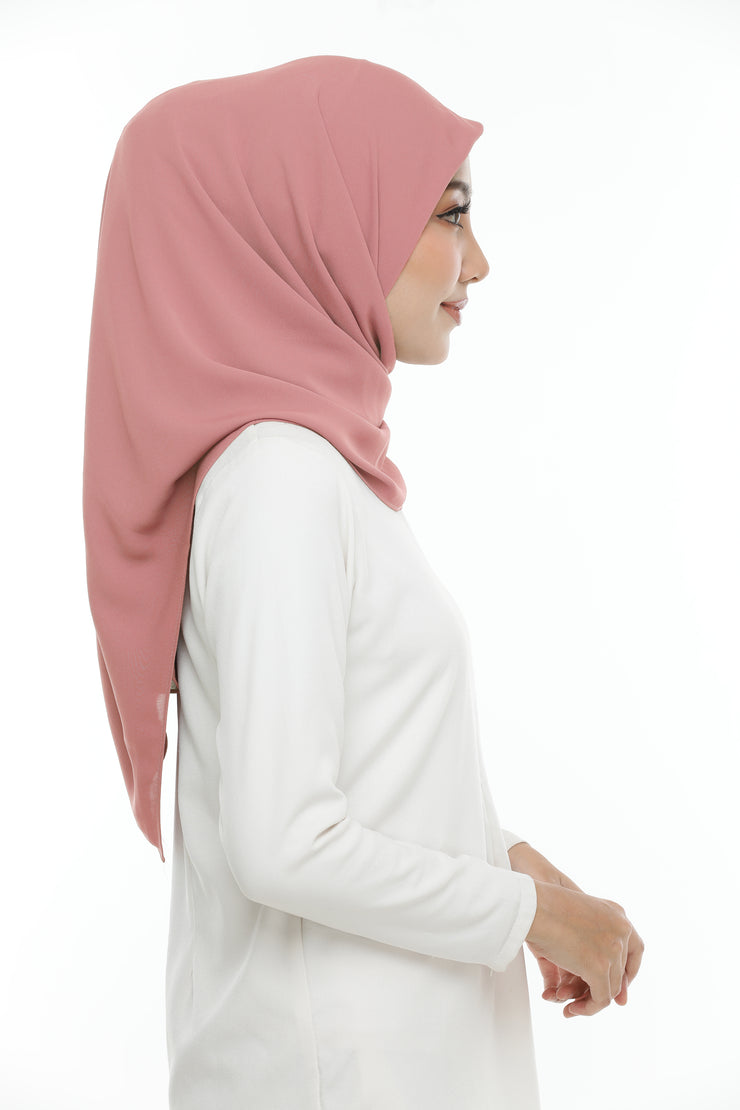 Crepe Deluxe Square (Cherry Glow)