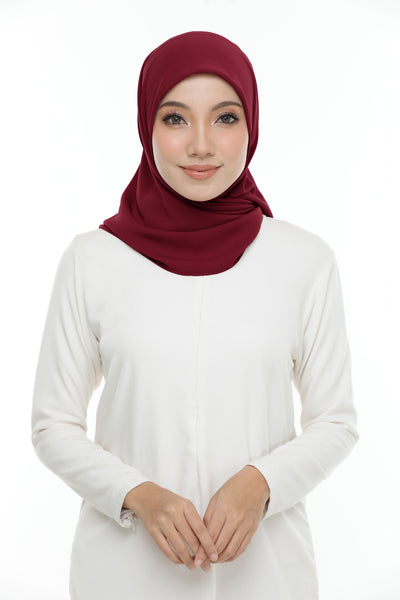 Crepe Deluxe Square (Oh So Red)