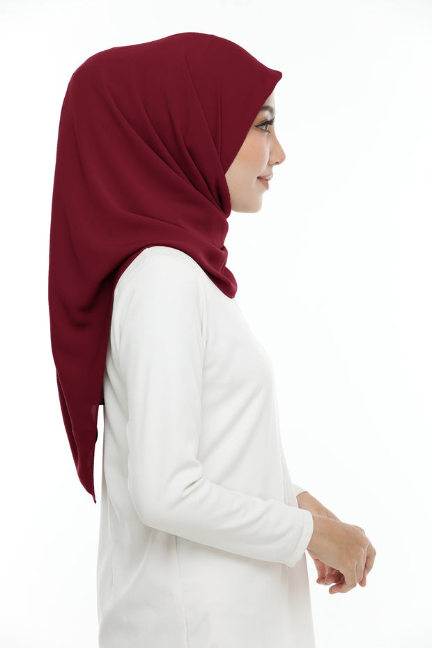Crepe Deluxe Square (Oh So Red)