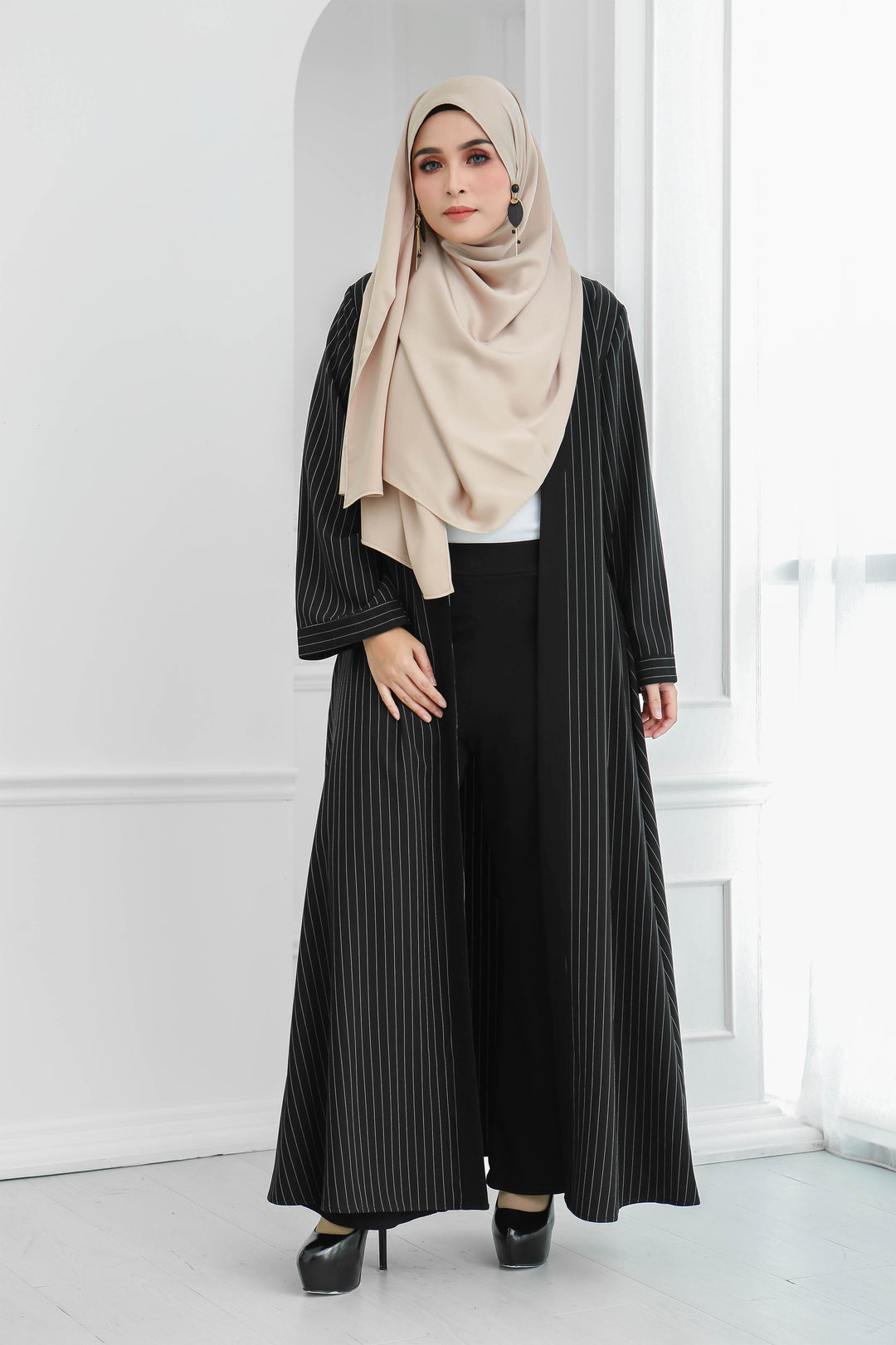 Stripe Long Cardi (Black)
