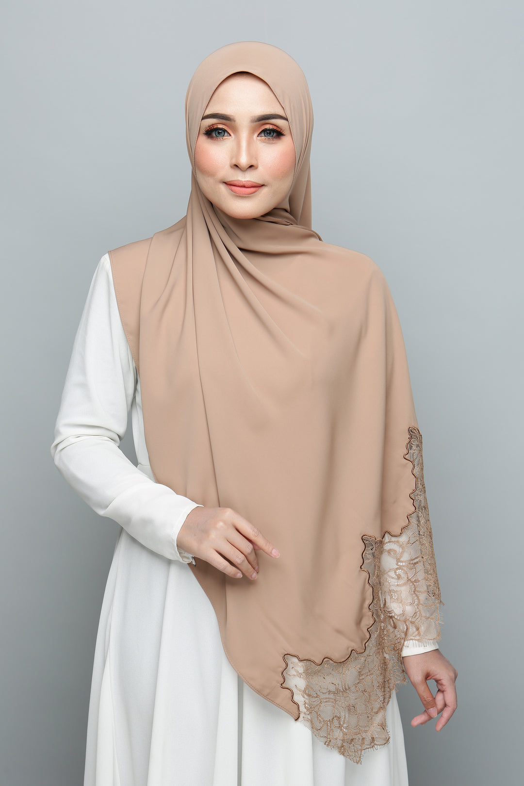 Powdered Chiffon Lace Toffee Nut (Width)