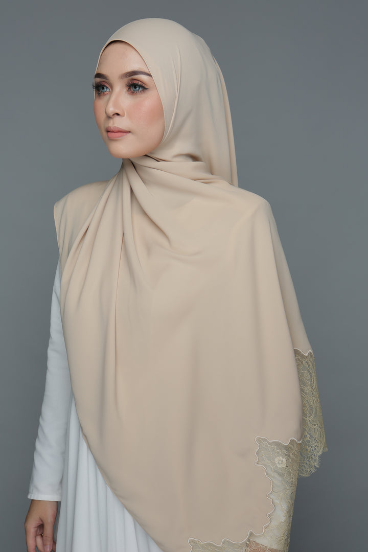Powdered Chiffon Lace Pearl (Width)