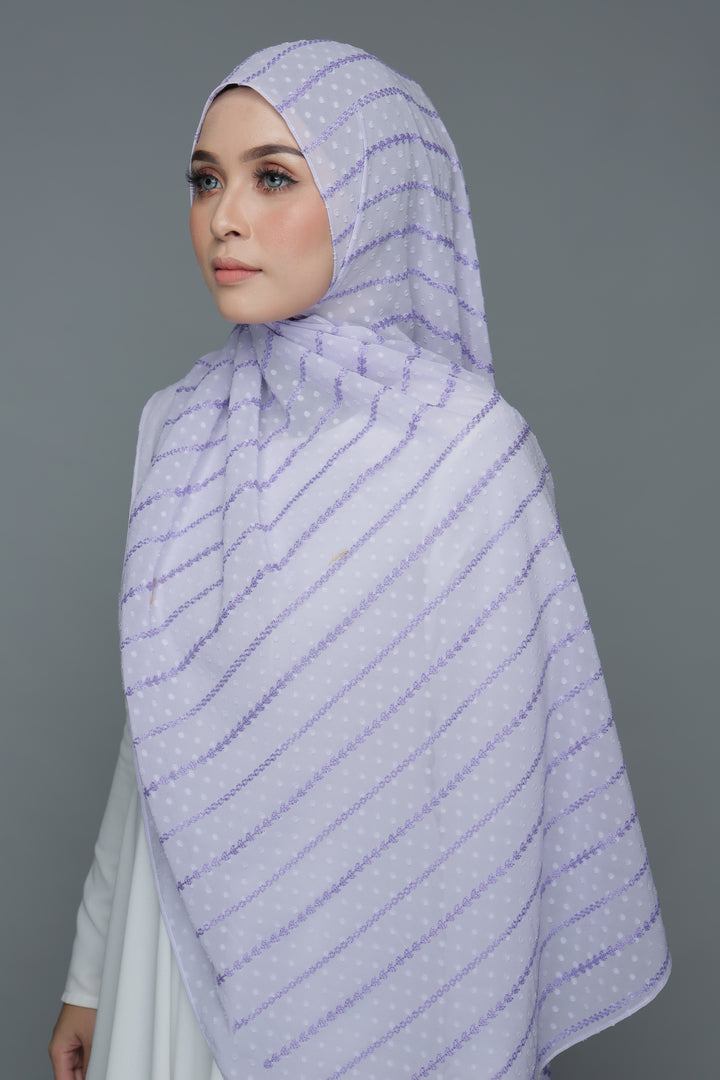 Textured Embroidery Shawl (Lavender)