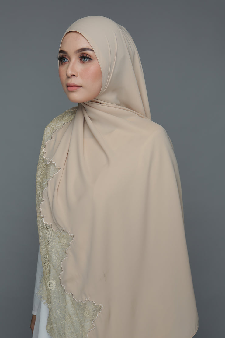 Powdered Chiffon Lace Pearl (Length)