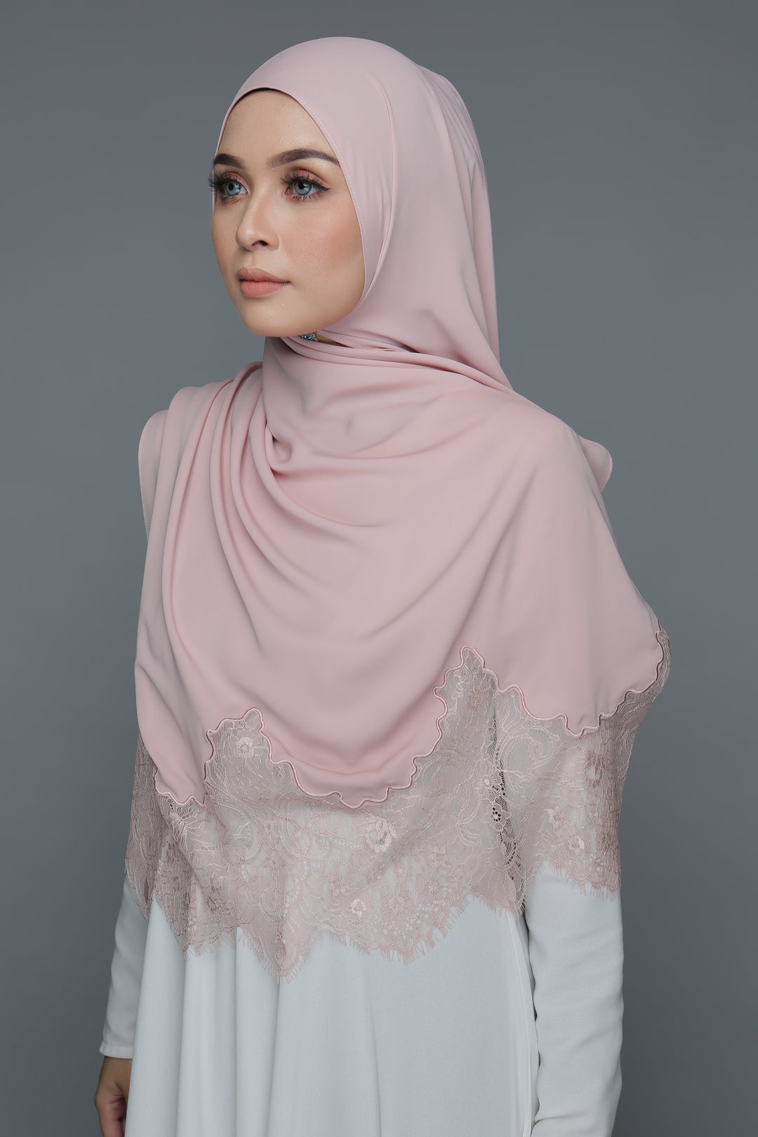 Powdered Chiffon Lace Blush (Width)
