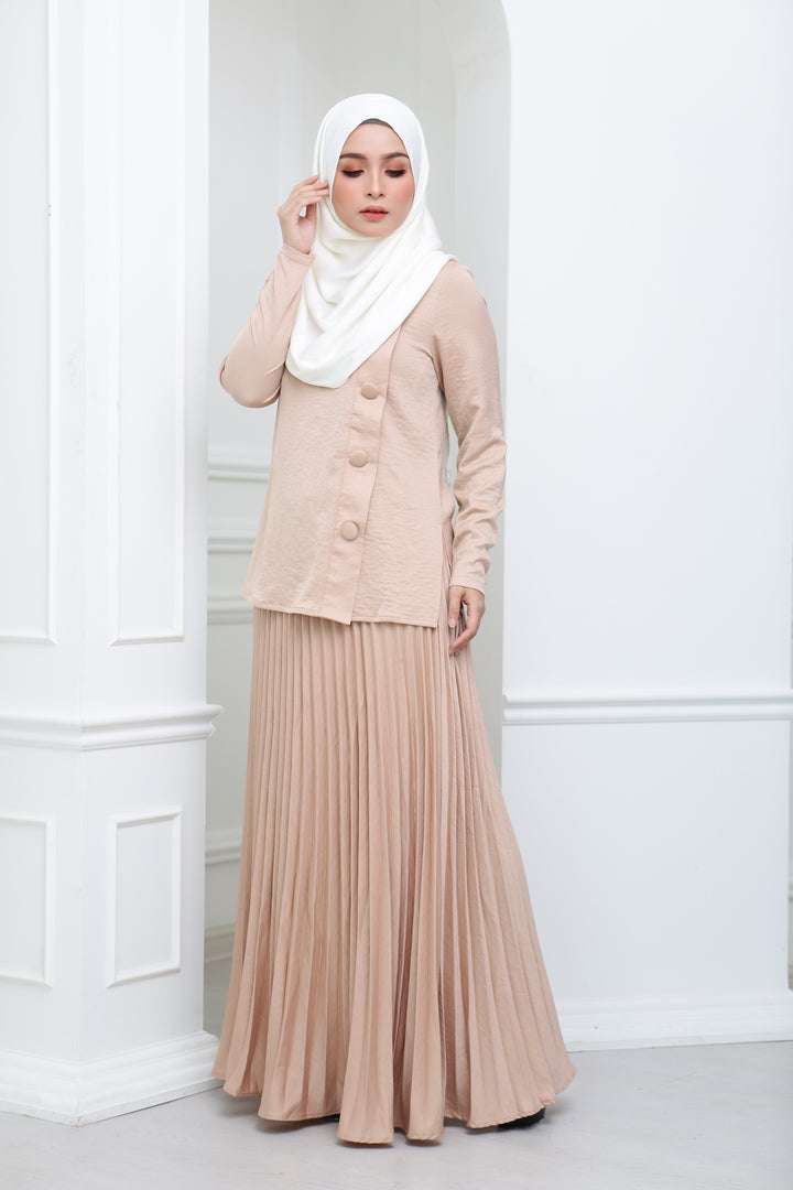 Satin Pleated Co Ord (Nude)