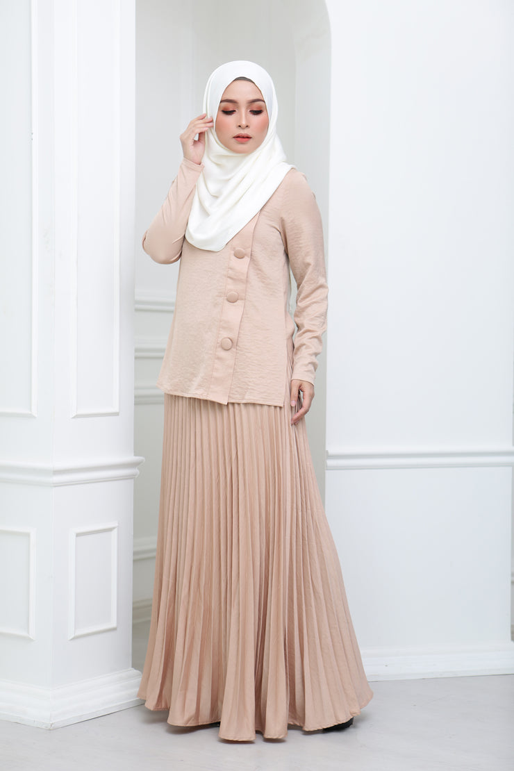 Satin Pleated Co Ord (Nude)