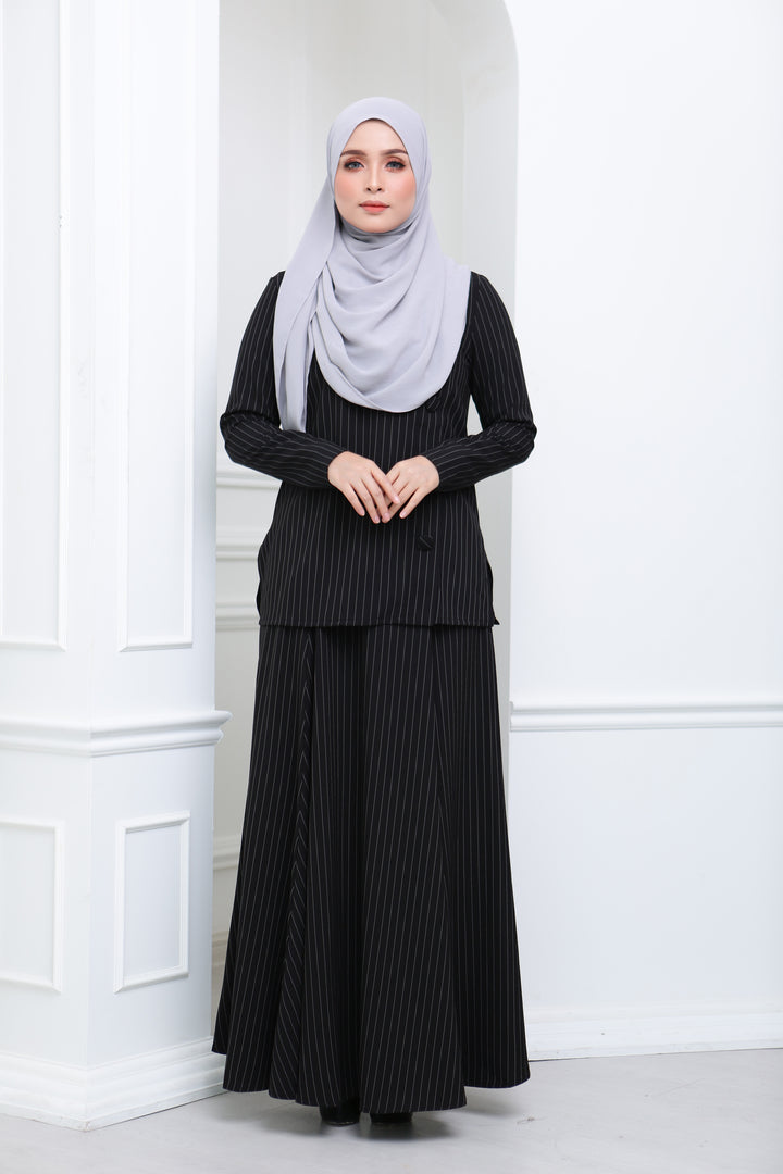 Flare Stripe Co Ord (Black)