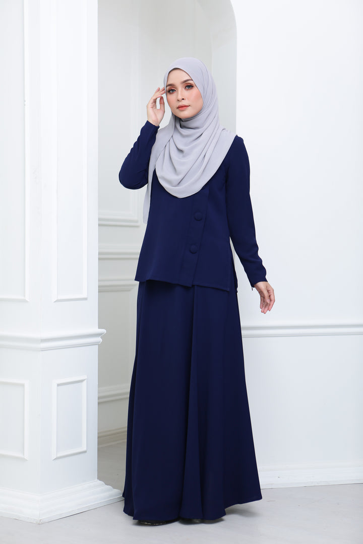 Flare Crepe Co Ord (Navy)