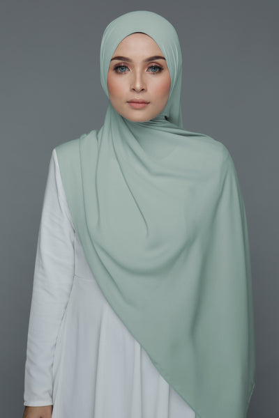 NN Powdered Chiffon Long Shawl (green) | Nushee Nurra