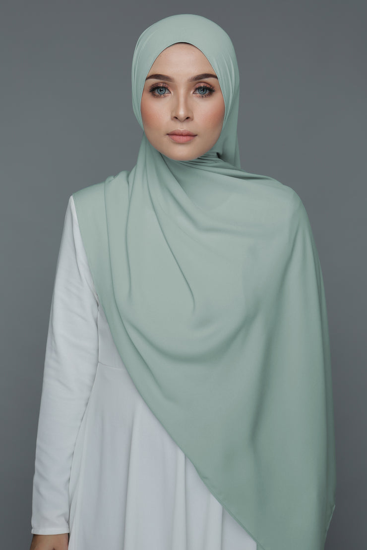 NN Powdered Chiffon Long Shawl (green) | Nushee Nurra