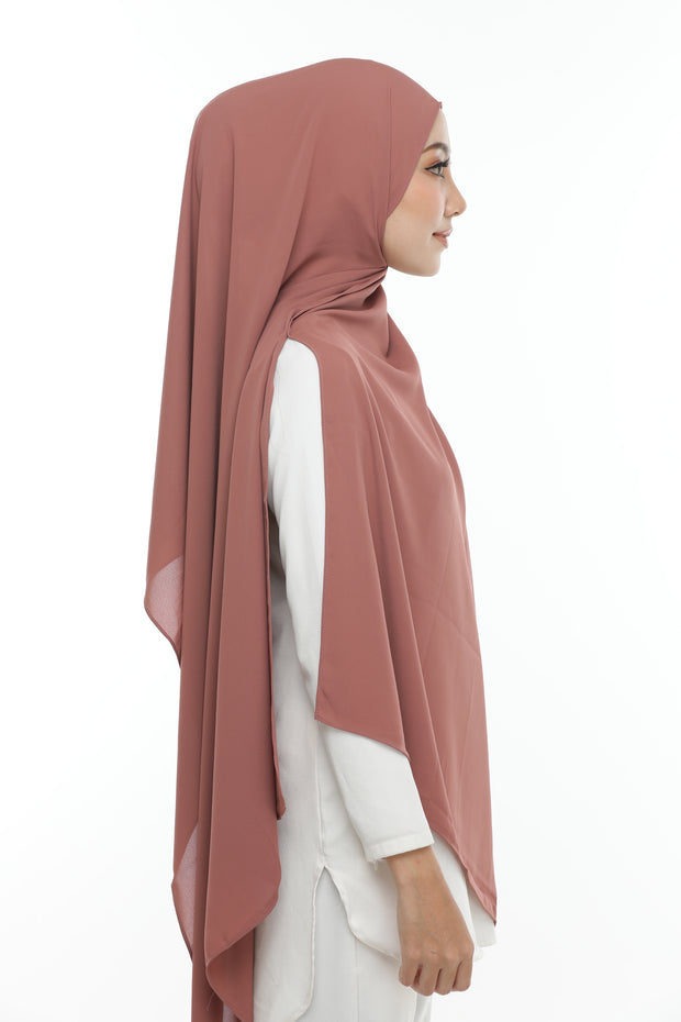 Crepe Deluxe (Red Date)
